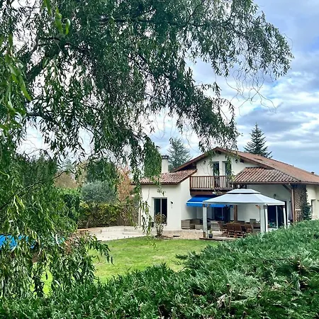 Villa Charming Villa, Tranquillity By The Forest Lit-et-Mixe